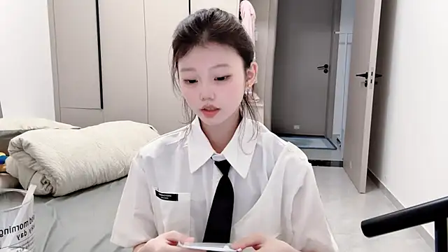 yangyang-1115 online show from 10/03/25, 03:46