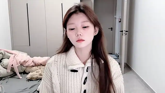 yangyang-1115 online show from 10/12/25, 05:31