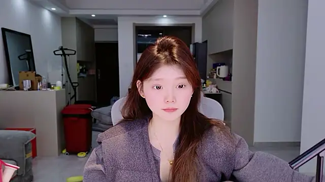 yangyang-1115 online show from 12/16/25, 05:44