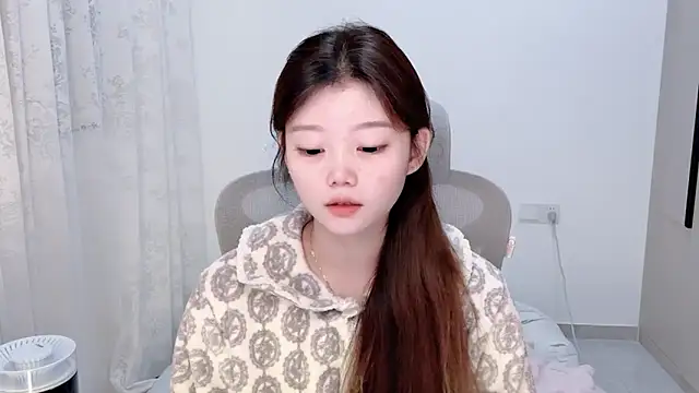 yangyang-1115 online show from 11/08/25, 04:38