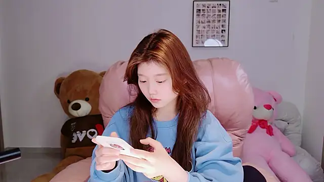 yangyang-1115 online show from 04/14/26, 04:06