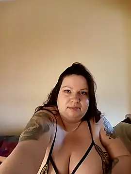 Szilvi93 online show from 02/05/26, 12:01