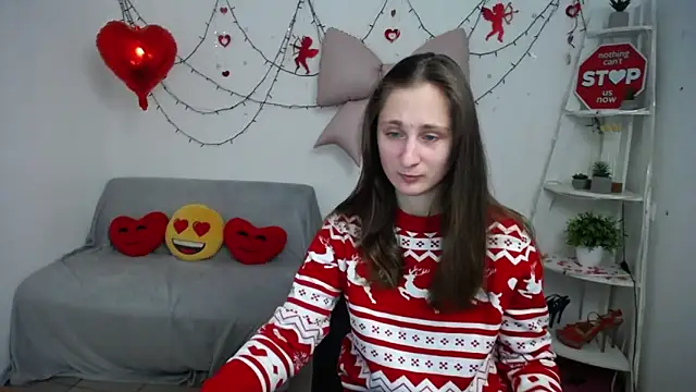 Snapshot of MichelLeee chatting on 02/13/26, 12:16 MichelLeee online show from 02/13/26, 12:16