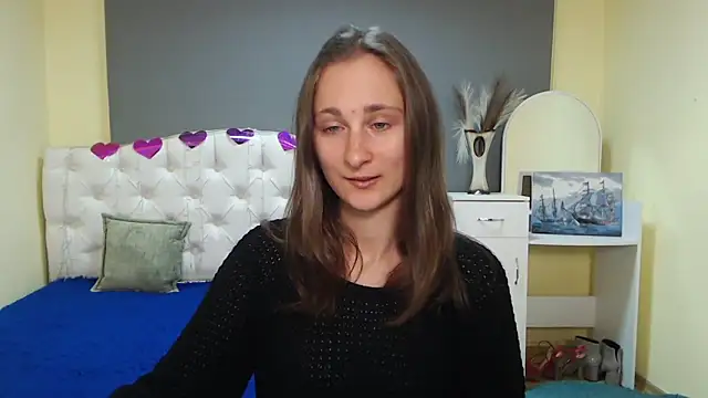 MichelLeee online show from 10/06/25, 11:22