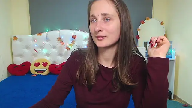 MichelLeee online show from 11/17/25, 12:09