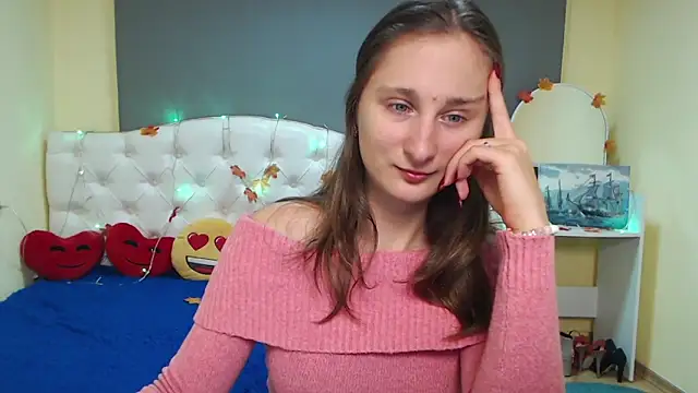 MichelLeee online show from 11/24/25, 12:16