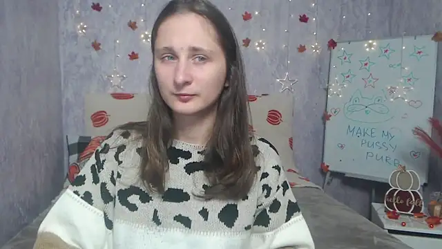 MichelLeee online show from 11/12/25, 12:09