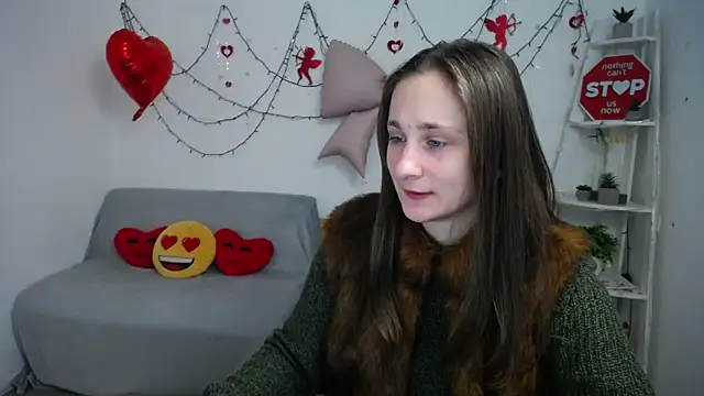 Snapshot of MichelLeee chatting on 02/09/26, 12:36 MichelLeee online show from 02/09/26, 12:36