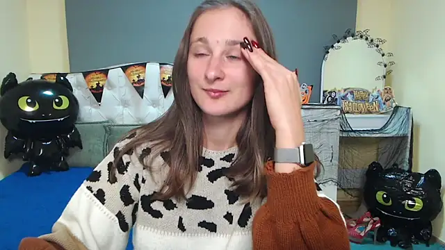 MichelLeee online show from 10/29/25, 12:15