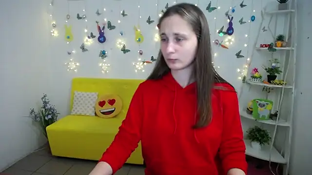 Snapshot of MichelLeee chatting on 03/31/26, 11:23 MichelLeee online show from 03/31/26, 11:23