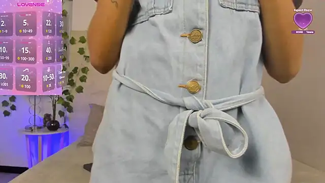 AshleyHill2 online show from 11/28/25, 03:39