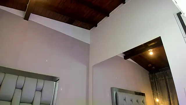 AshleyHill2 online show from 10/27/25, 02:45