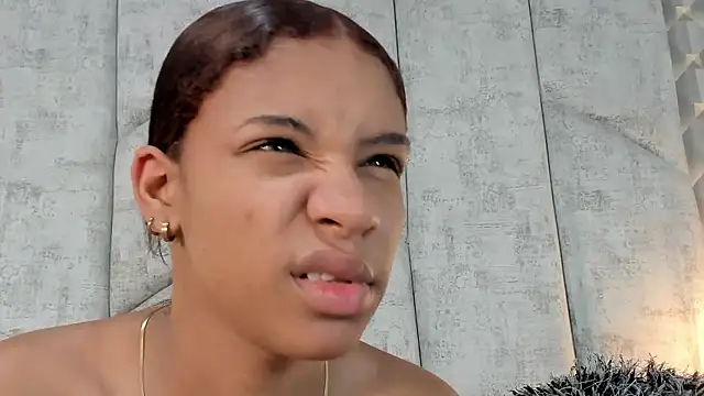 AshleyHill2 online show from 01/14/26, 04:16