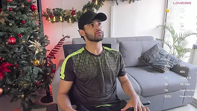 andrewChris  online show from 12/09/24, 02:49