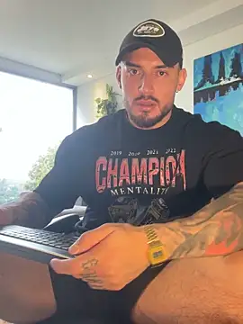 DimitriSullivan  online show from 03/04/26, 01:19