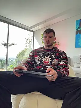 DimitriSullivan  online show from 12/03/25, 02:16