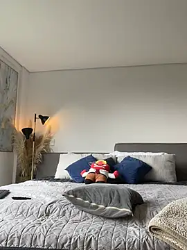 DimitriSullivan  online show from 02/17/26, 01:19