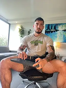 DimitriSullivan  online show from 04/02/26, 07:53