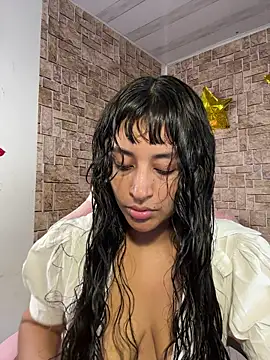 Lady Rey online show from 05/05/26, 01:19
