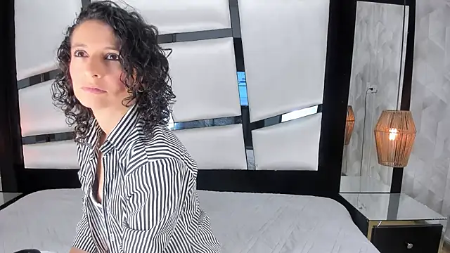 AriannaRussell  online show from 03/20/25, 01:37