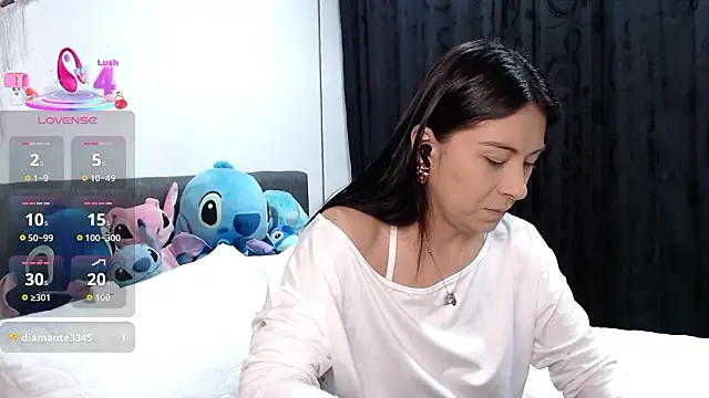 Ella Rousse online show from 03/30/26, 11:44