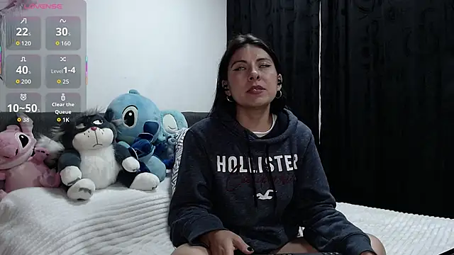 Ella Rousse online show from 11/21/25, 09:03