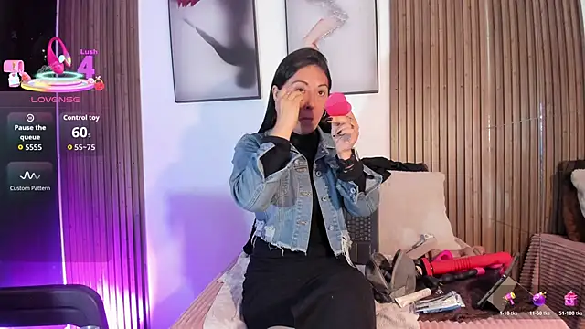 Ella Rousse online show from 11/10/25, 01:05