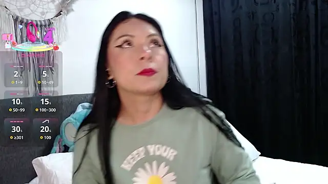 Ella Rousse online show from 03/26/26, 11:19