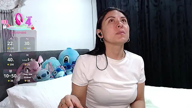 Ella Rousse online show from 03/25/26, 10:47