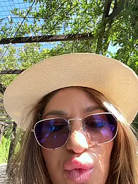 KiraRosse online show from 09/14/25, 09:53