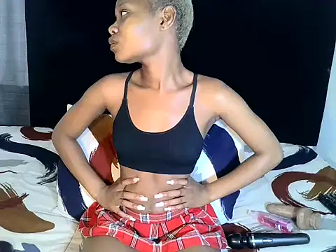 Snapshot of RayaBae chatting on 11/20/25, 02:29 RayaBae online show from 11/20/25, 02:29