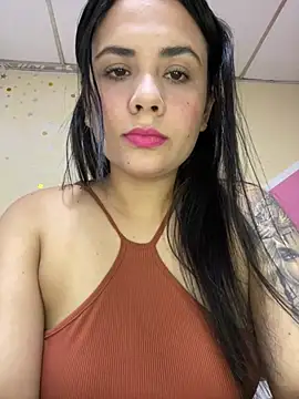 Leyna Kenet online show from 05/15/26, 02:09