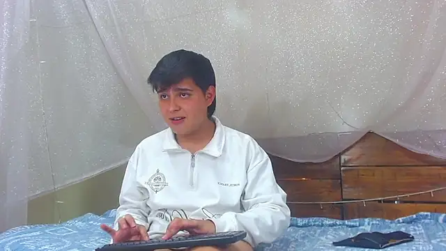 AndrewPherson online show from 02/20/25, 06:13