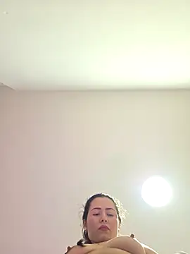 Snapshot of NeredaXxx chatting on 03/03/26, 09:22 NeredaXxx online show from 03/03/26, 09:22