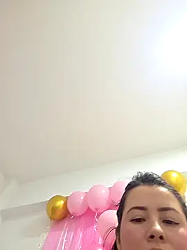 Snapshot of NeredaXxx chatting on 03/08/26, 08:34 NeredaXxx online show from 03/08/26, 08:34