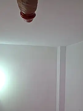 NeredaXxx online show from 11/30/25, 06:30