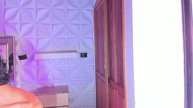 im sebaslopez online show from 03/28/26, 07:48