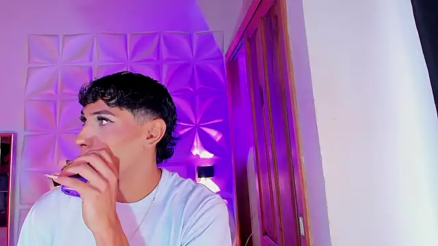 im sebaslopez online show from 03/08/26, 07:28