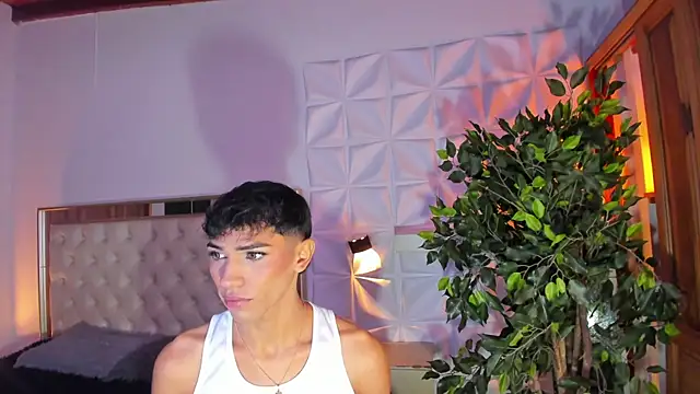 im sebaslopez online show from 02/15/26, 08:19