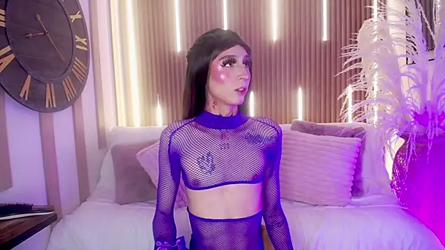 Aniie Doll online show from 11/07/25, 08:24