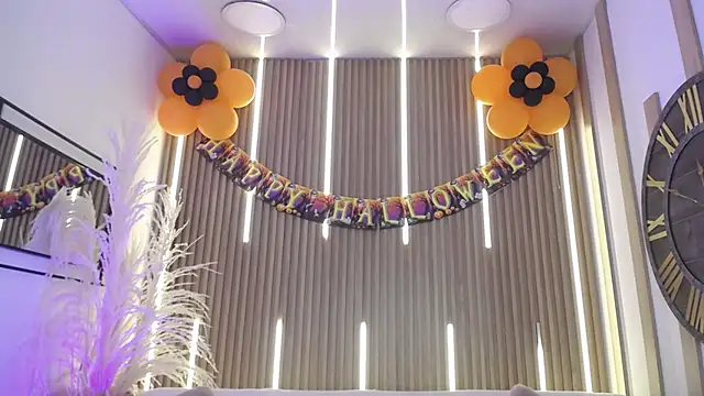 Aniie Doll online show from 10/18/25, 04:42