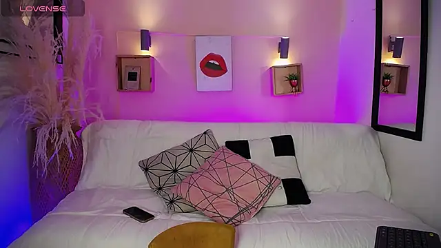 Aniie Doll online show from 09/10/25, 08:19