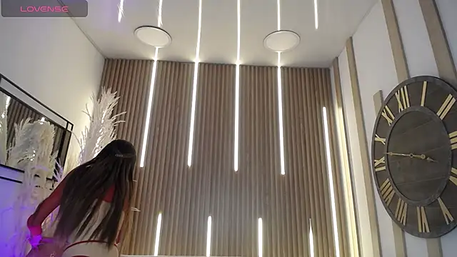 Aniie Doll online show from 09/25/25, 08:48