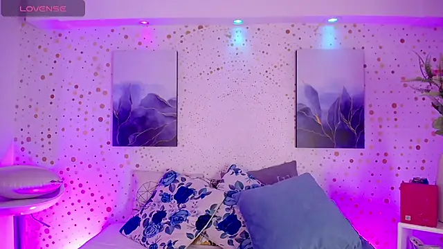 Aniie Doll online show from 02/12/26, 08:19