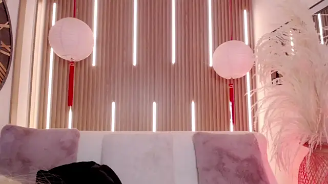 Aniie Doll online show from 01/14/26, 08:23