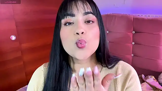 male couper online show from 11/13/25, 04:55