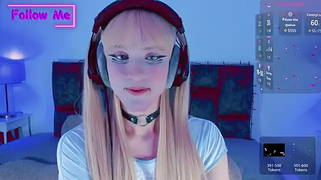 Kirmyy  online show from 10/13/25, 09:27