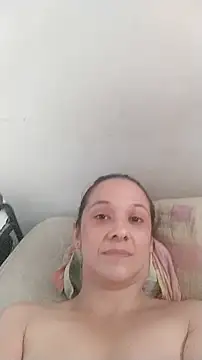 nicolle milf1978 online show from 10/24/25, 12:48