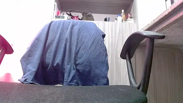 nicolle milf1978 online show from 02/24/26, 12:06