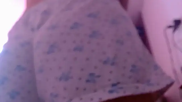 nicolle milf1978 online show from 01/10/26, 12:55